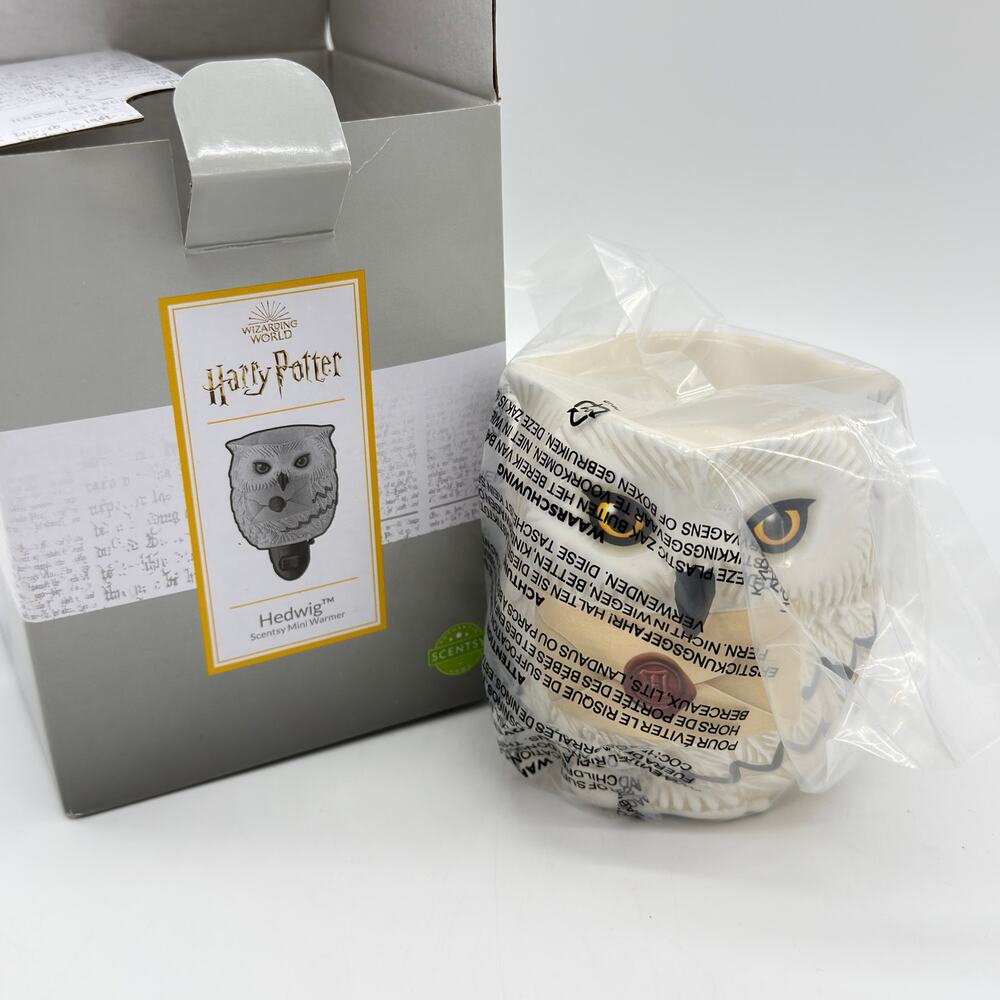 Scentsy Harry Potter Mini Hedwig Owl Plug In Wax Warmer NEW in Box